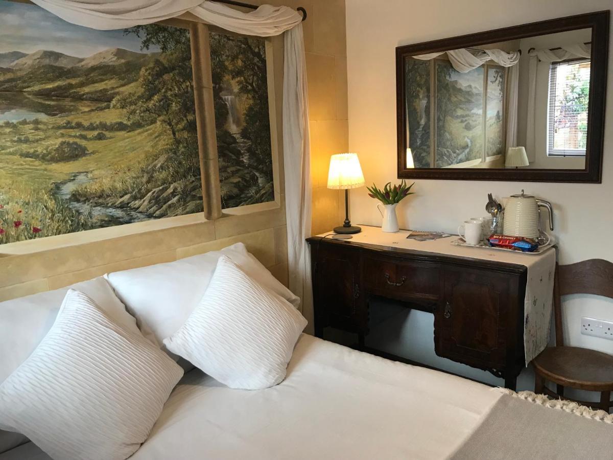 Cute Self-Contained Guest Room With Ensuite And Private Decked Porch In Glastonbury Ngoại thất bức ảnh